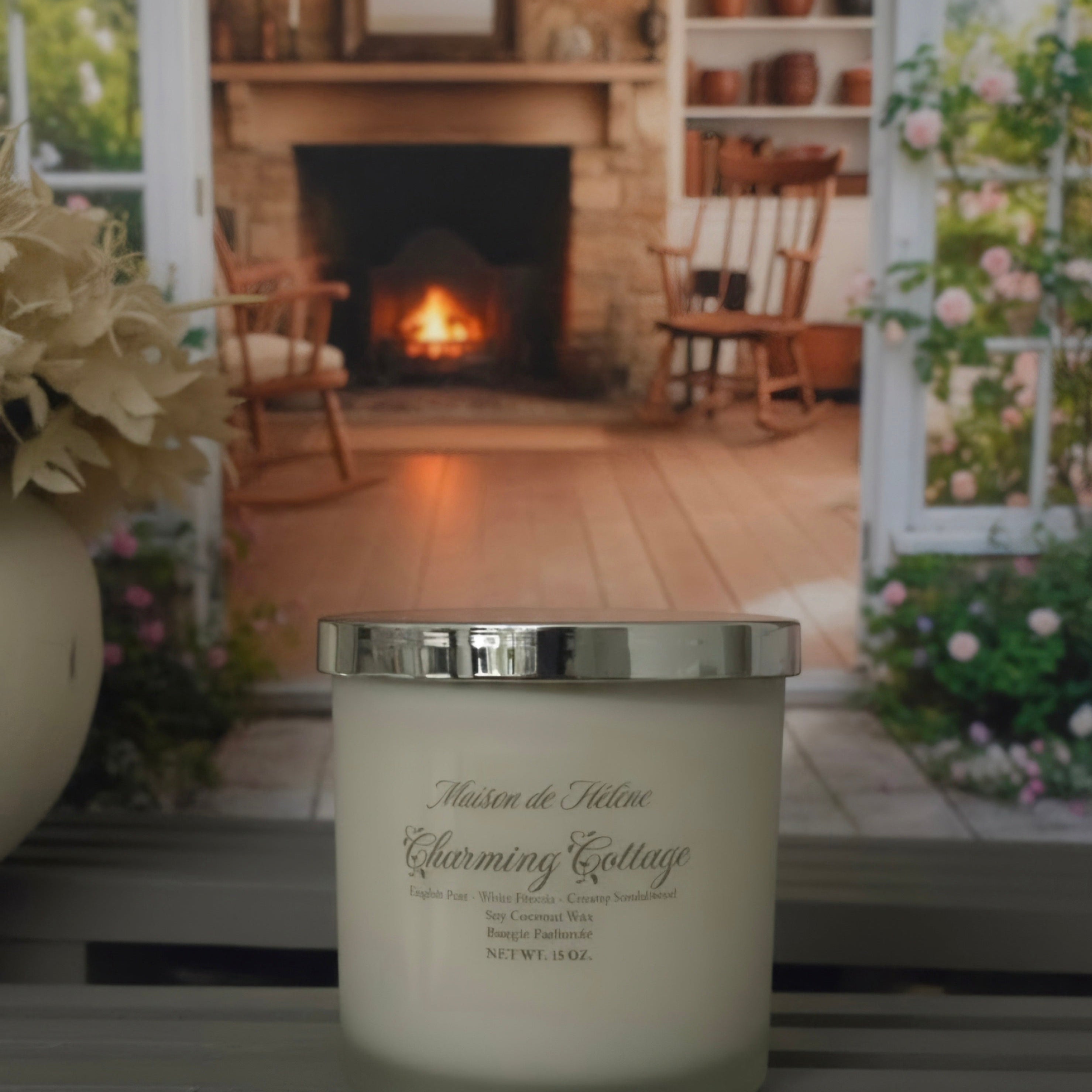 Charming Cottage – 15 oz Premium Coconut‑Soy Candle